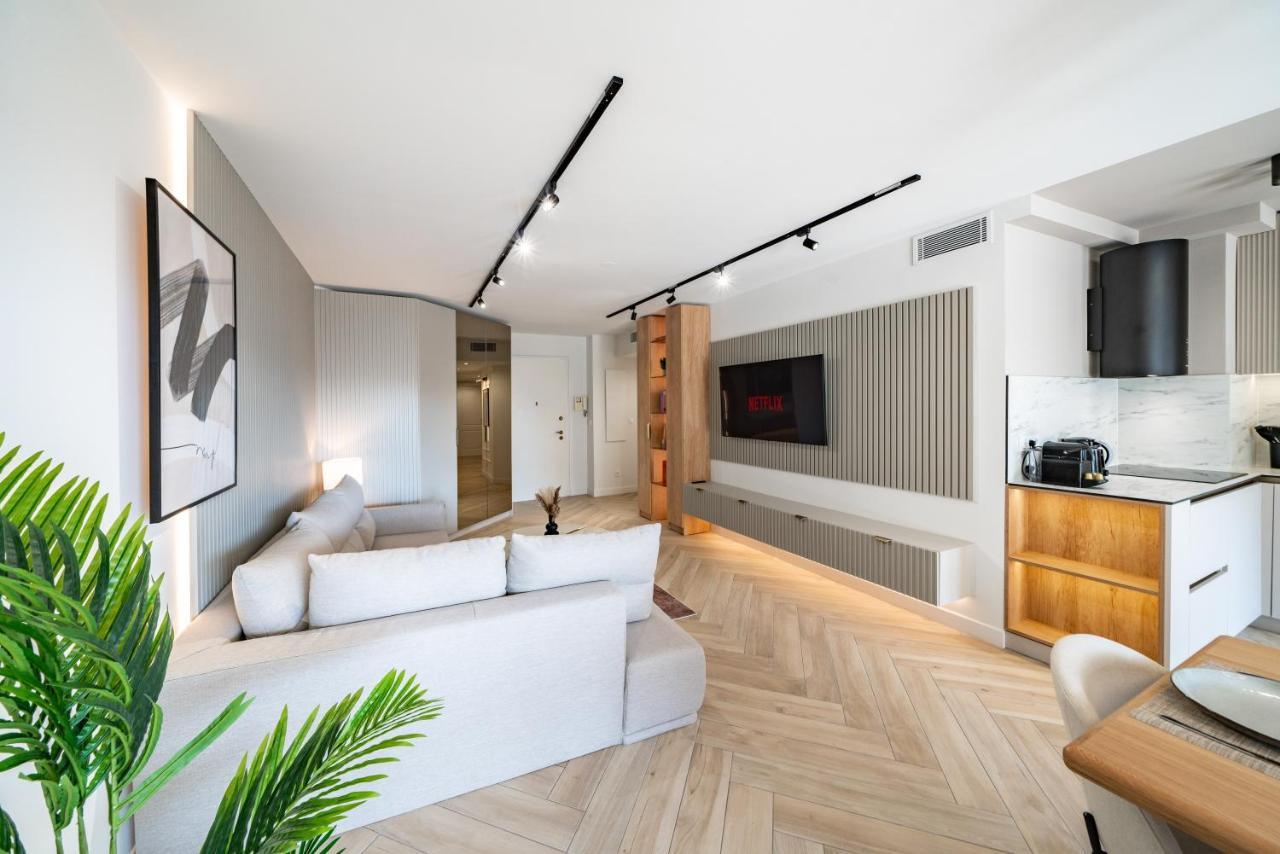 Luxueux - Vue - Parking - Az Apartment *