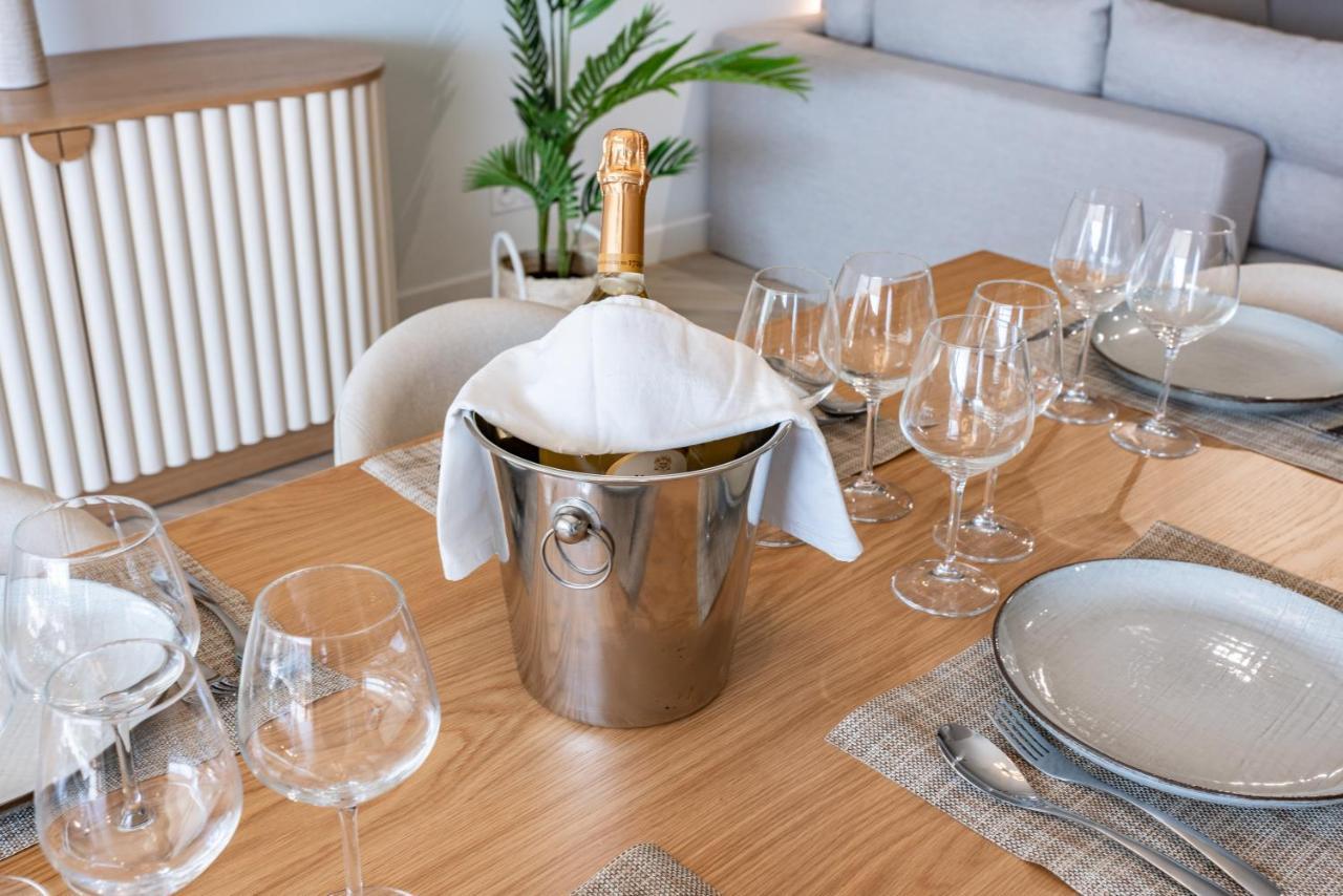 Luxueux - Vue - Parking - Az Apartamento *