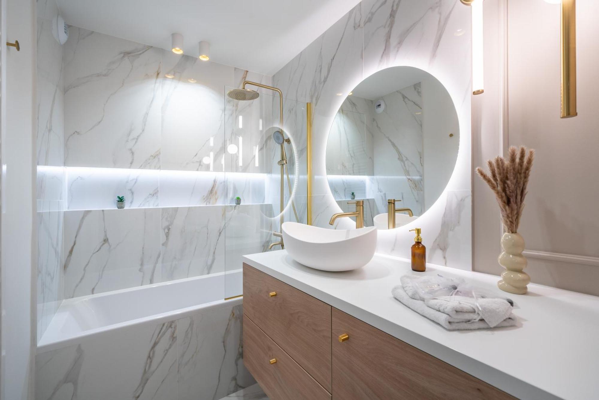Appartement Luxueux - Vue - Parking - Az